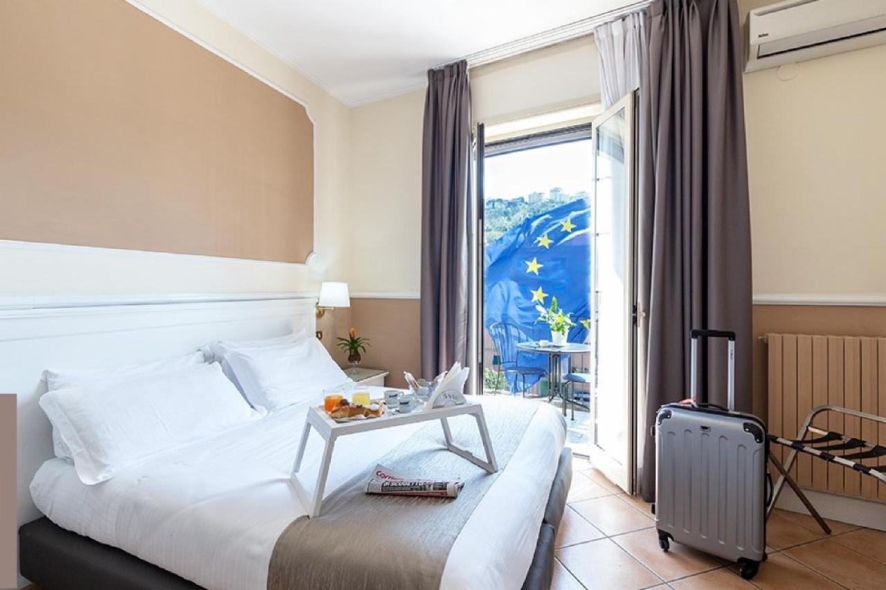 Hotel Leopardi Napoli Ngoại thất bức ảnh