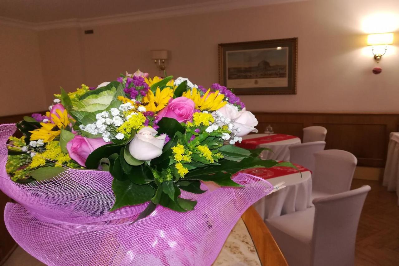 Hotel Leopardi Napoli Ngoại thất bức ảnh