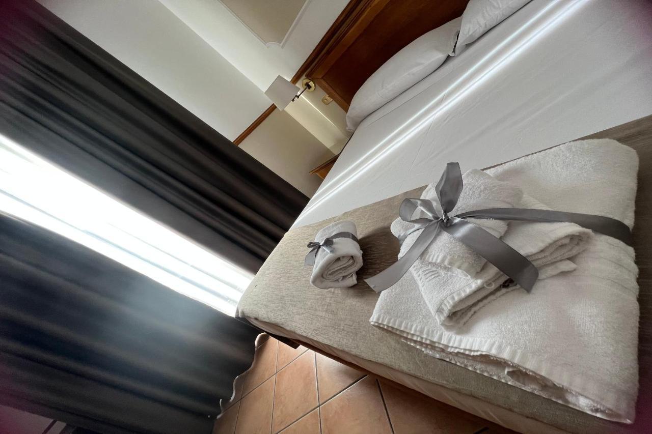 Hotel Leopardi Napoli Ngoại thất bức ảnh