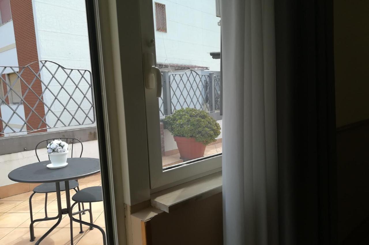 Hotel Leopardi Napoli Ngoại thất bức ảnh