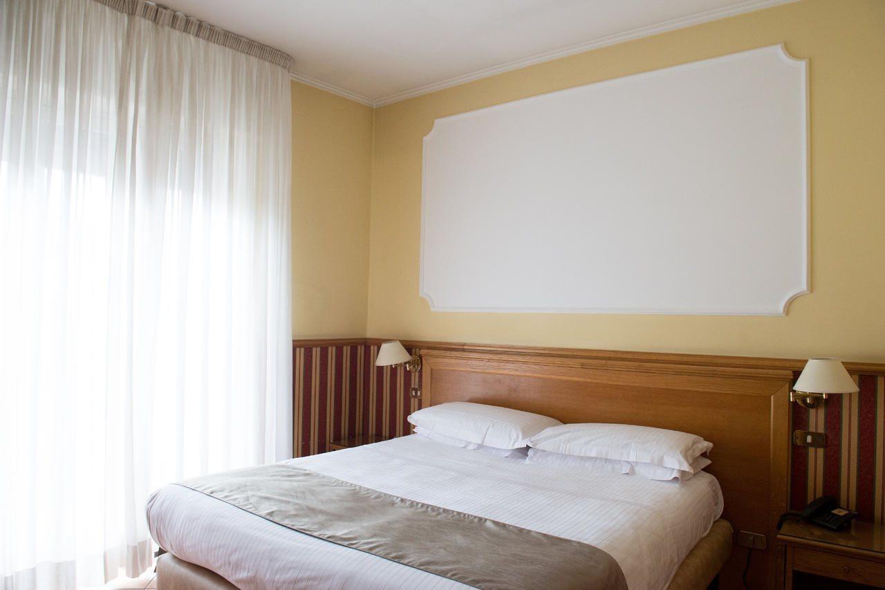 Hotel Leopardi Napoli Ngoại thất bức ảnh